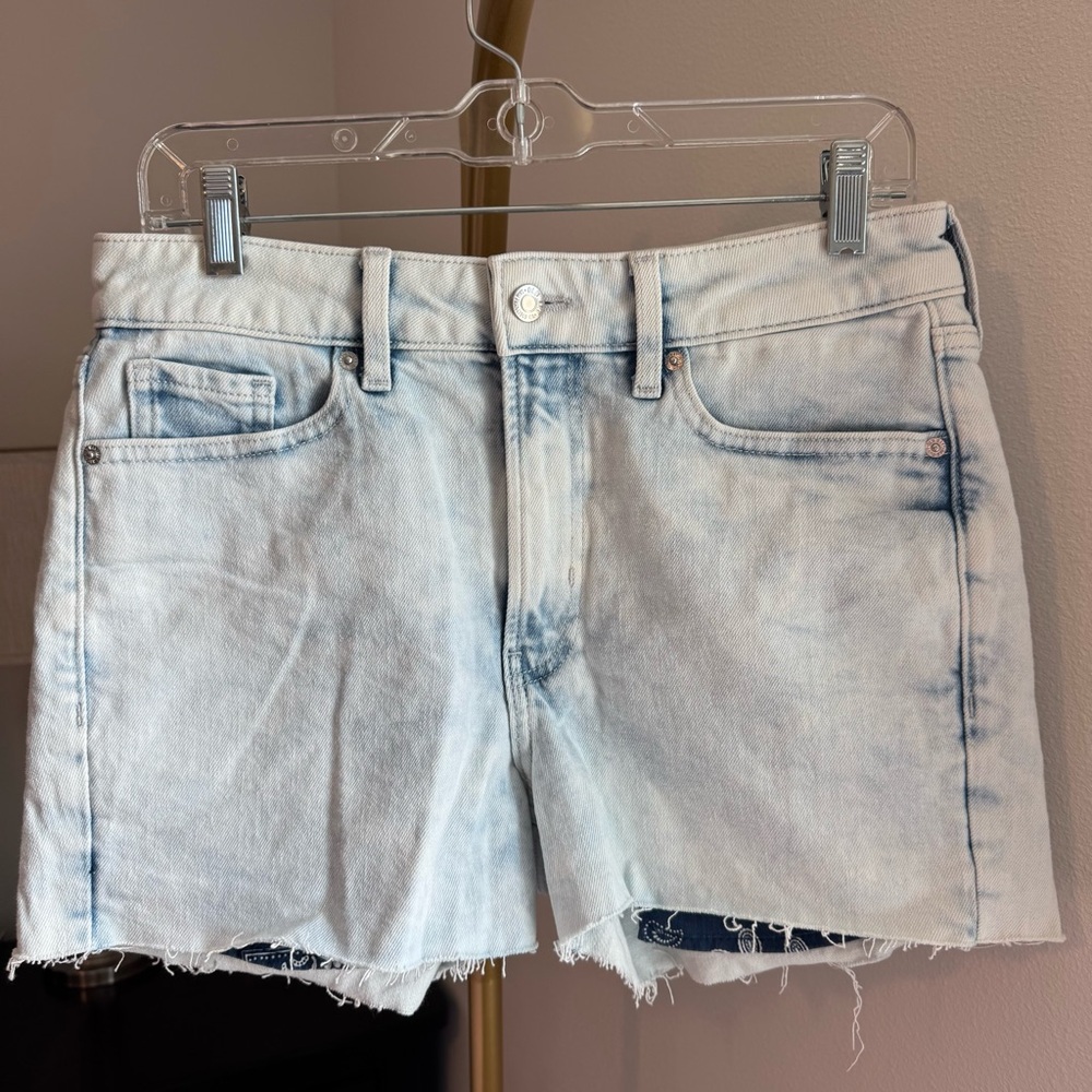 Old Navy O.G. Acid Wash Light Blue Denim Cutoff Shorts - Size 8